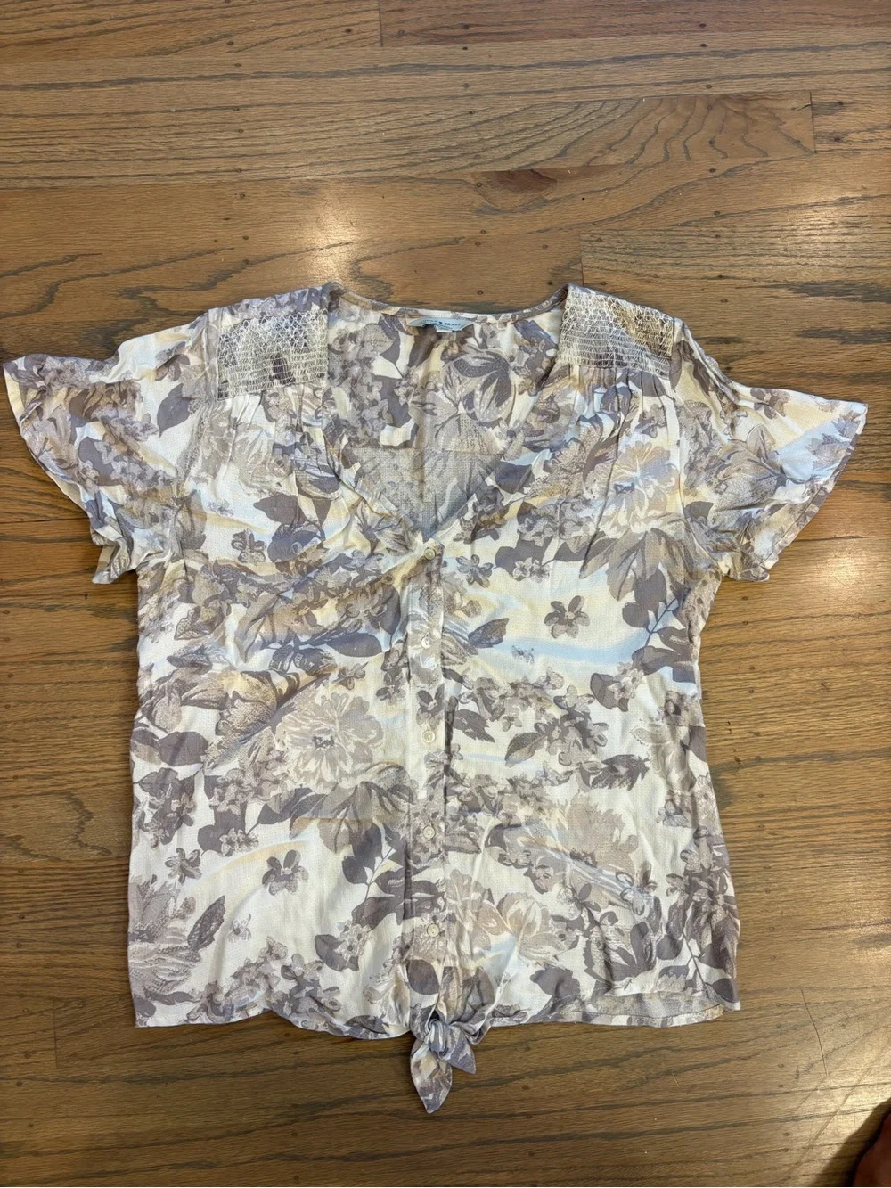 Lucky Brand Floral Button-Front Tie Hem Blouse - Cream & Taupe